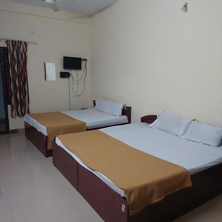 Adhithya Apartments Guruvāyūr 外观 照片