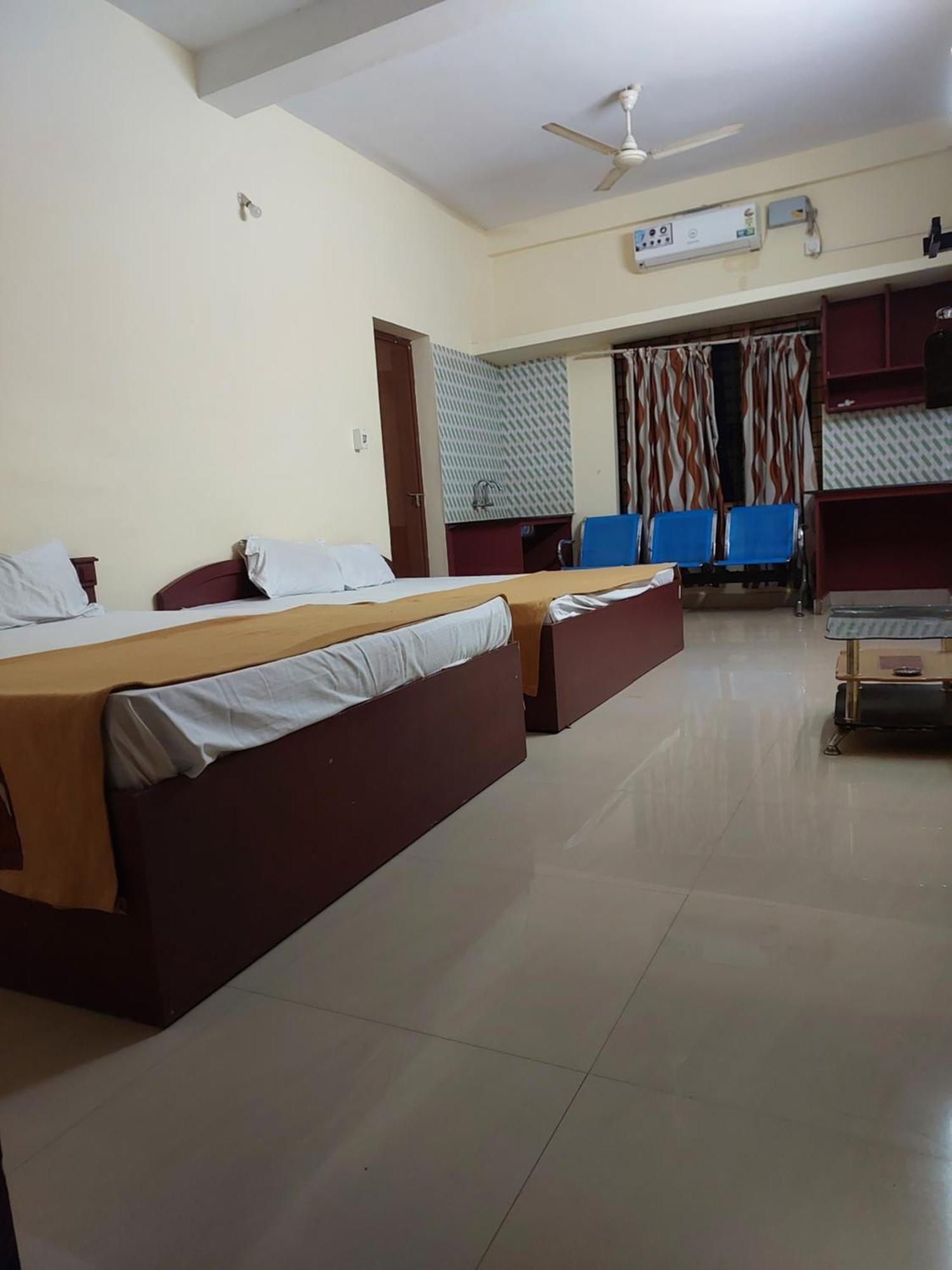Adhithya Apartments Guruvāyūr 外观 照片
